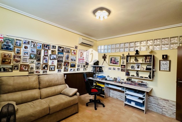 Segunda mano - Villa -
Ciudad Quesada - Costa Blanca