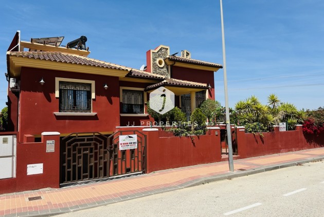 Segunda mano - Villa -
Ciudad Quesada - Costa Blanca