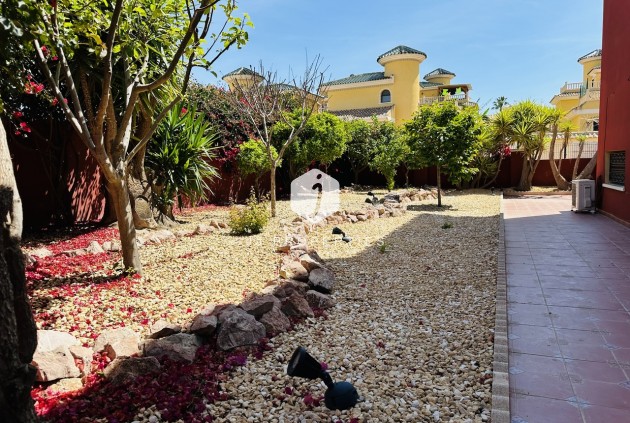 Segunda mano - Villa -
Ciudad Quesada - Costa Blanca