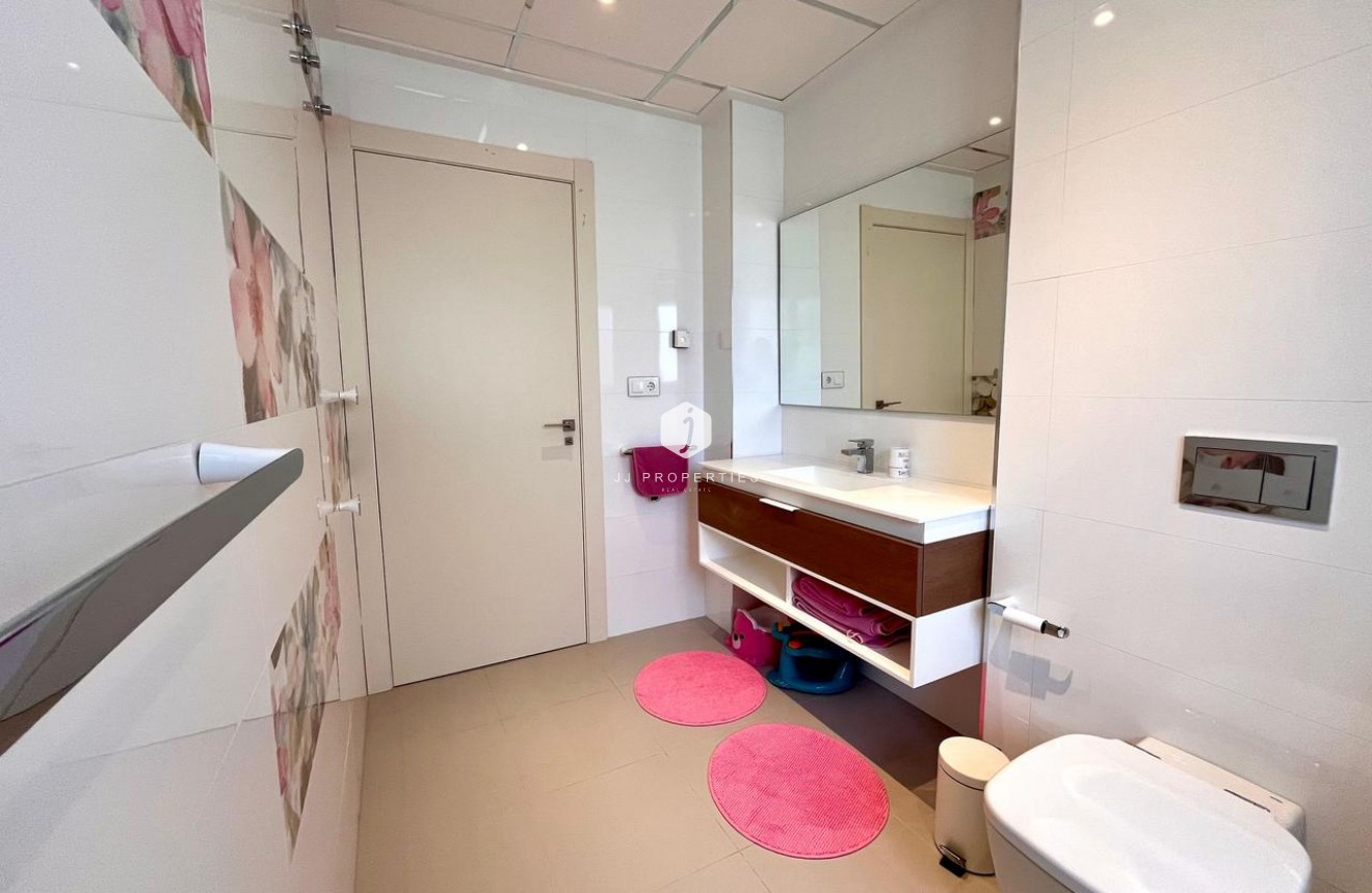 Segunda mano - Villa -
Dehesa de Campoamor - Costa Blanca