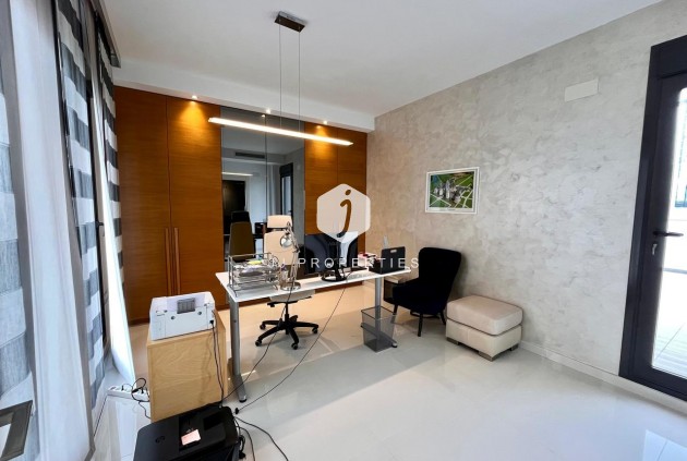 Segunda mano - Villa -
Dehesa de Campoamor - Costa Blanca