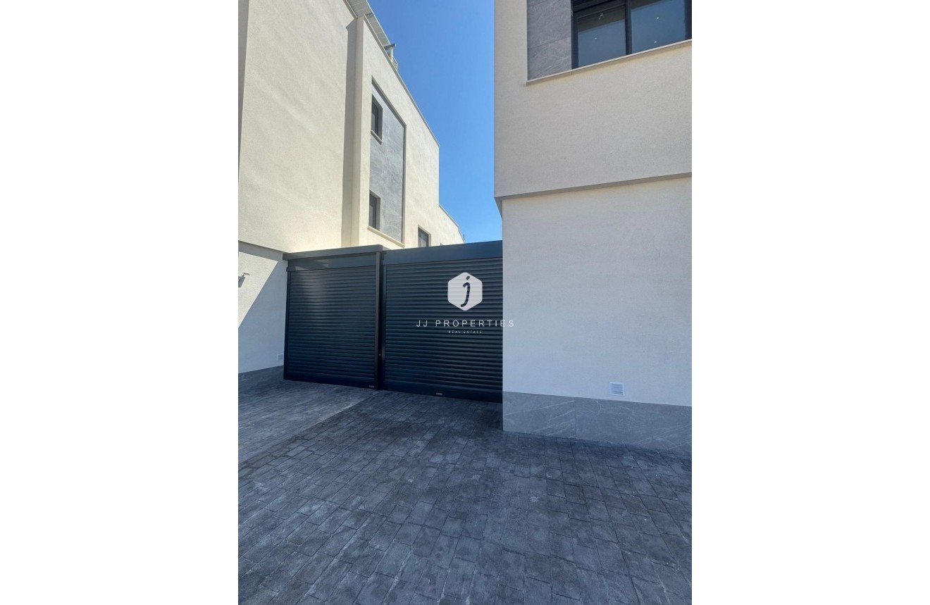 Segunda mano - Villa -
Guardamar del Segura - Guardamar