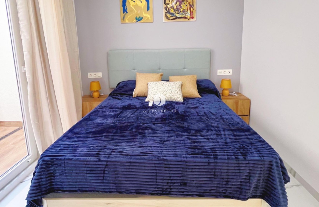 Segunda mano - Apartamento / piso -
Torrevieja - Playa del Cura