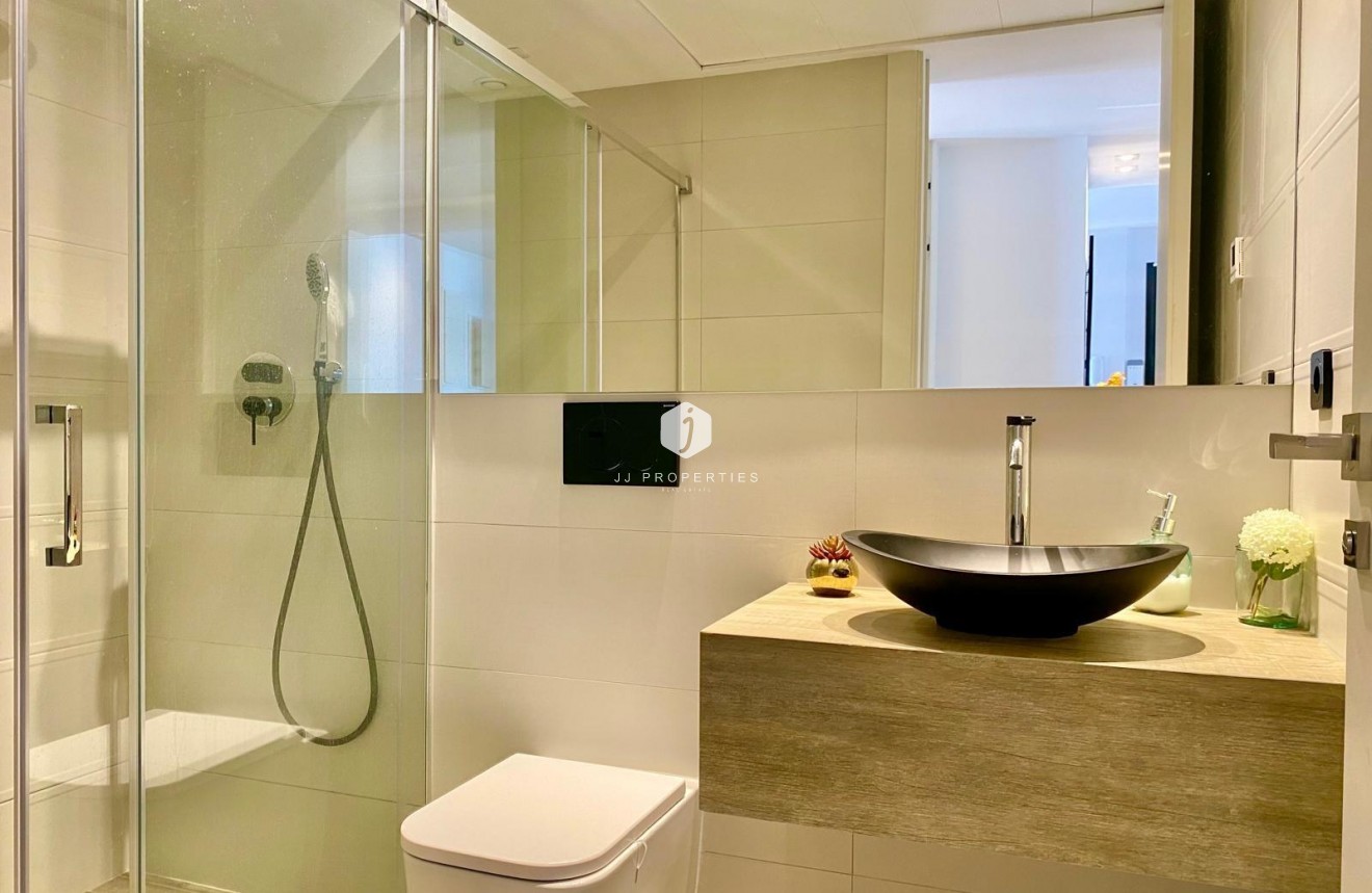 Z drugiej ręki - Daszek -
Torrevieja - Punta prima