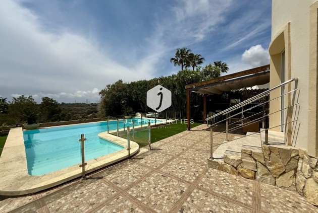 Tweedehands - Villa -
Orihuela Costa - Costa Blanca