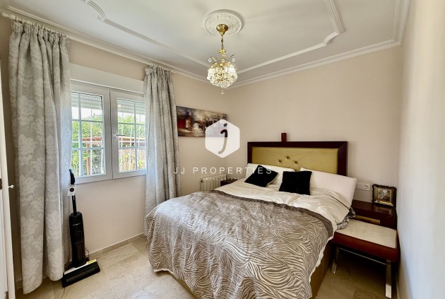 Tweedehands - Villa -
Orihuela Costa - Costa Blanca