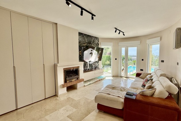 Tweedehands - Villa -
Orihuela Costa - Costa Blanca