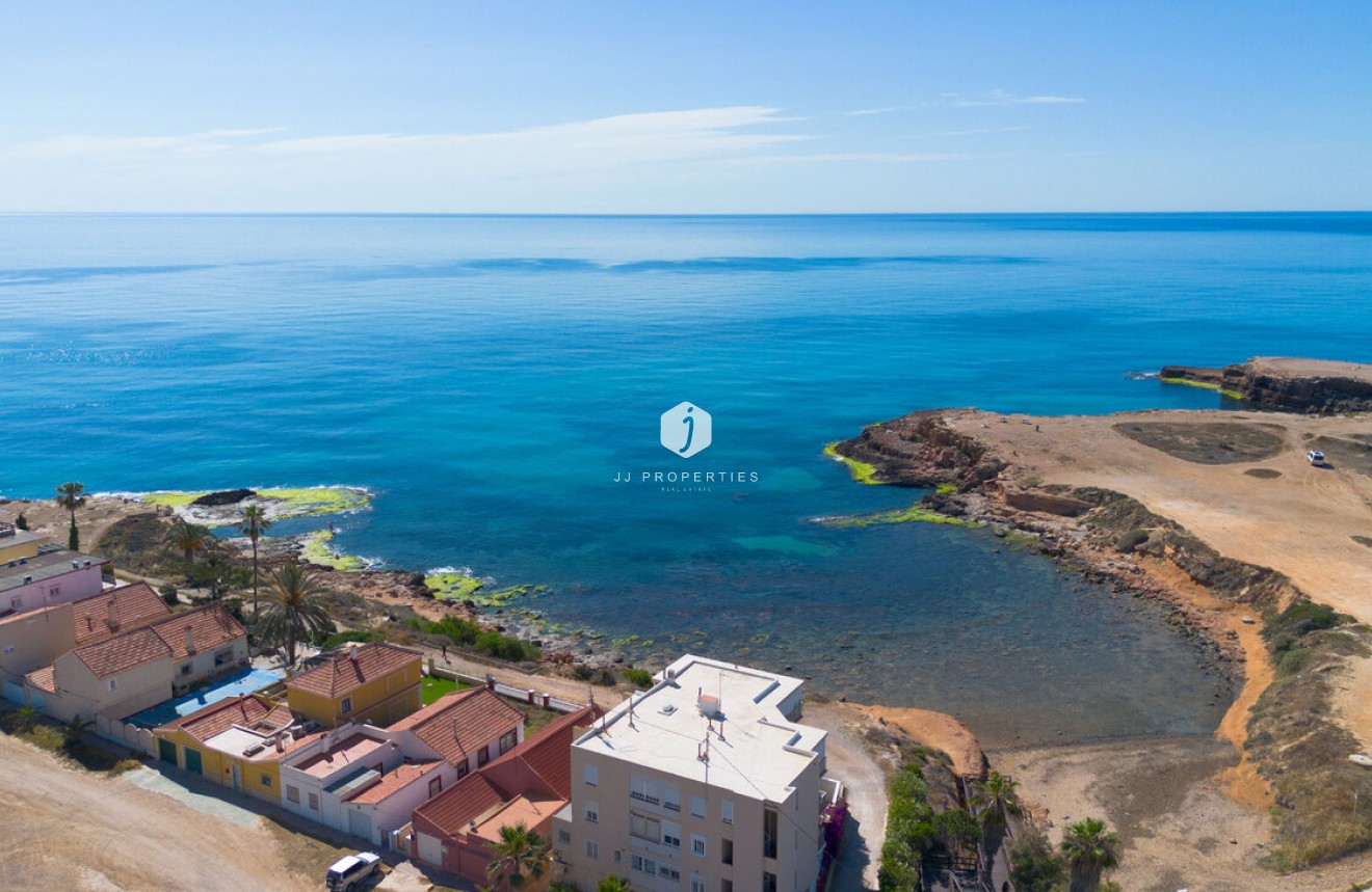 D'occasion - Villa -
Torrevieja - Rosaleda