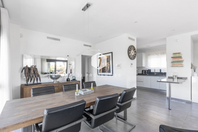 D'occasion - Villa -
Torrevieja - Rosaleda