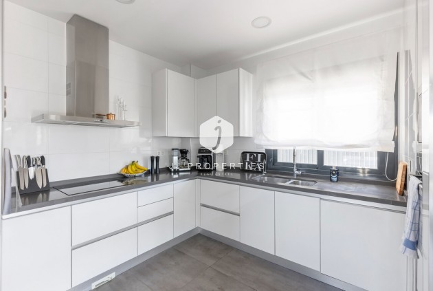 D'occasion - Villa -
Torrevieja - Rosaleda