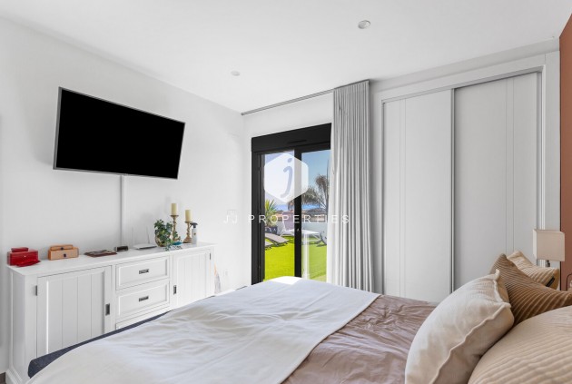 D'occasion - Villa -
Torrevieja - Rosaleda