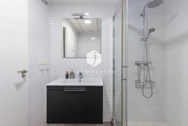 D'occasion - Villa -
Torrevieja - Rosaleda