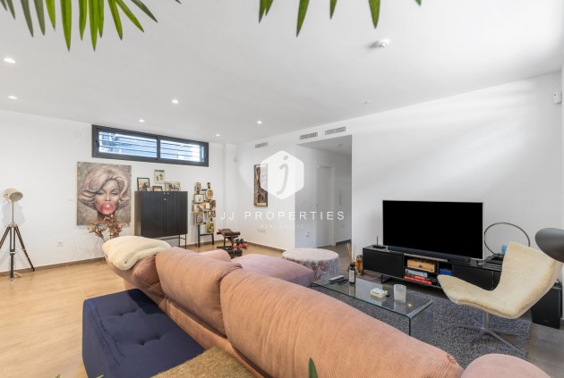 D'occasion - Villa -
Torrevieja - Rosaleda