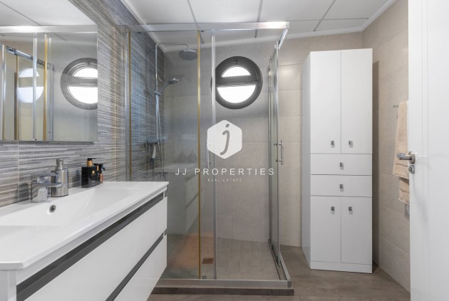 D'occasion - Villa -
Torrevieja - Rosaleda