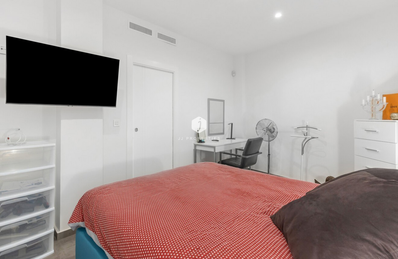 D'occasion - Villa -
Torrevieja - Rosaleda