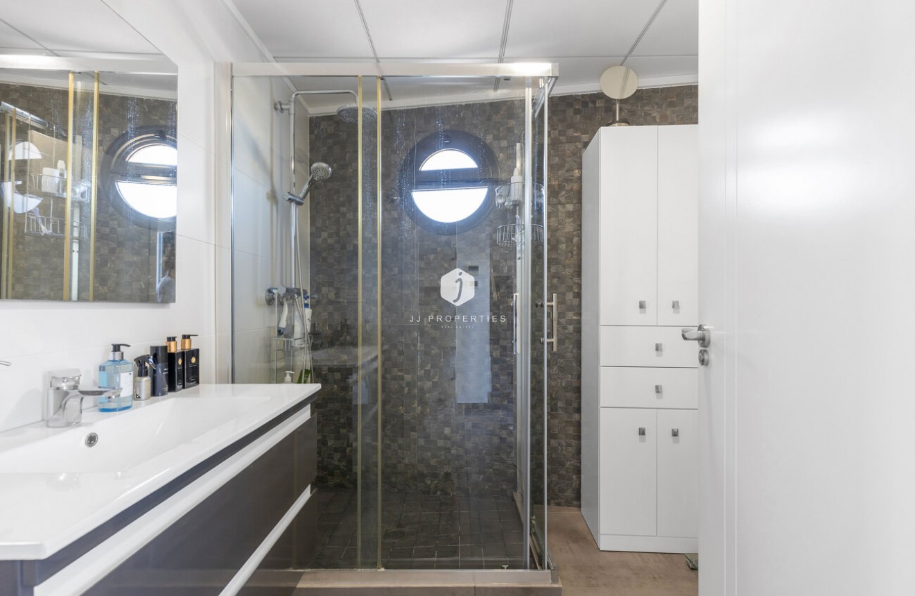 D'occasion - Villa -
Torrevieja - Rosaleda