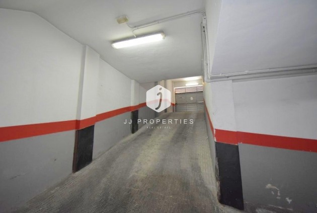 Segunda mano - Apartamento / piso -
Torrevieja - Centro - Muelle Pesquero