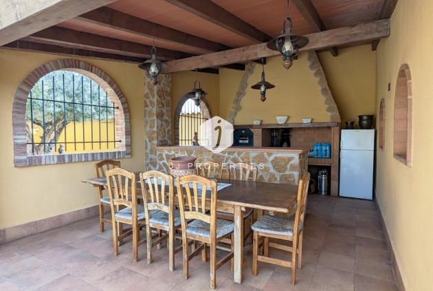 Segunda mano - Villa -
Bigastro - Inland