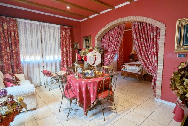 Segunda mano - Villa -
Bigastro - Inland