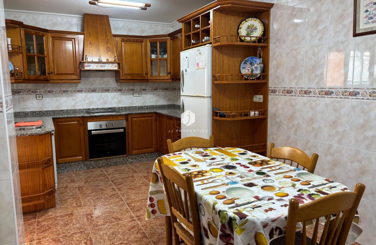 Segunda mano - Chalet -
Formentera del Segura - Pueblo 5