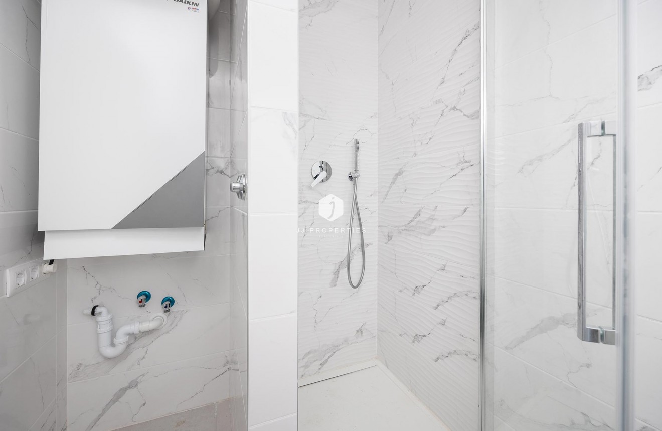 Segunda mano - Apartamento / piso -
Orihuela Costa - Costa Blanca