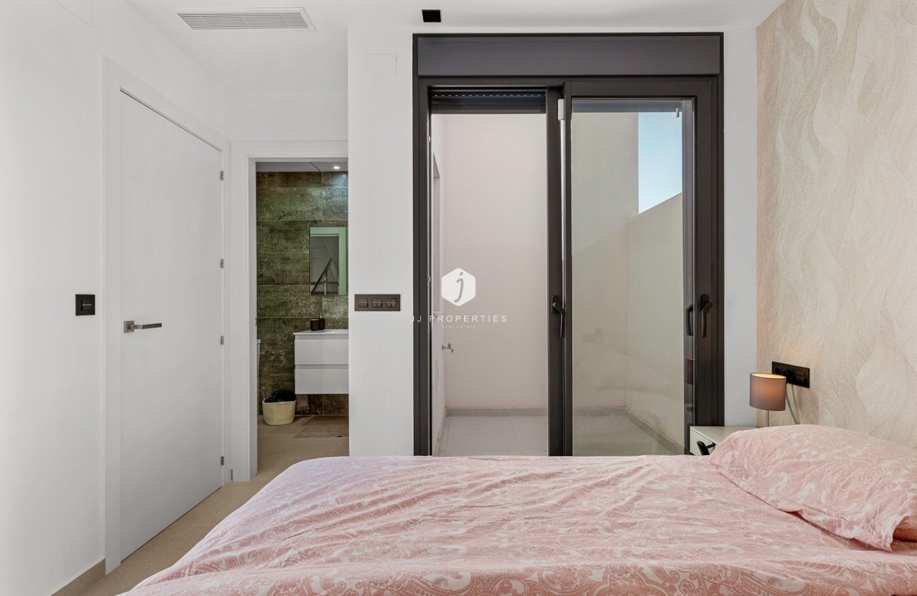 Segunda mano - Villa -
Ciudad Quesada - Costa Blanca