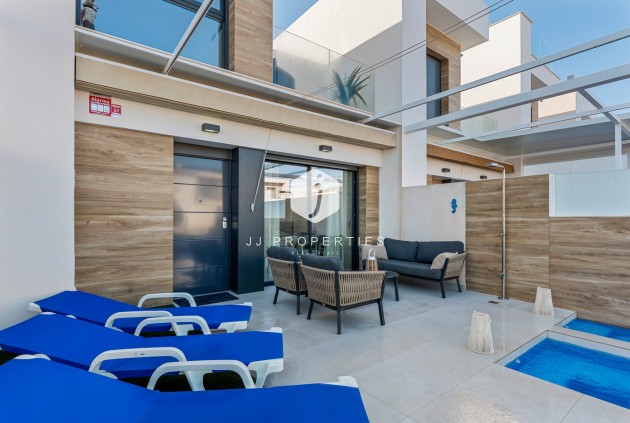 Segunda mano - Villa -
Ciudad Quesada - Costa Blanca