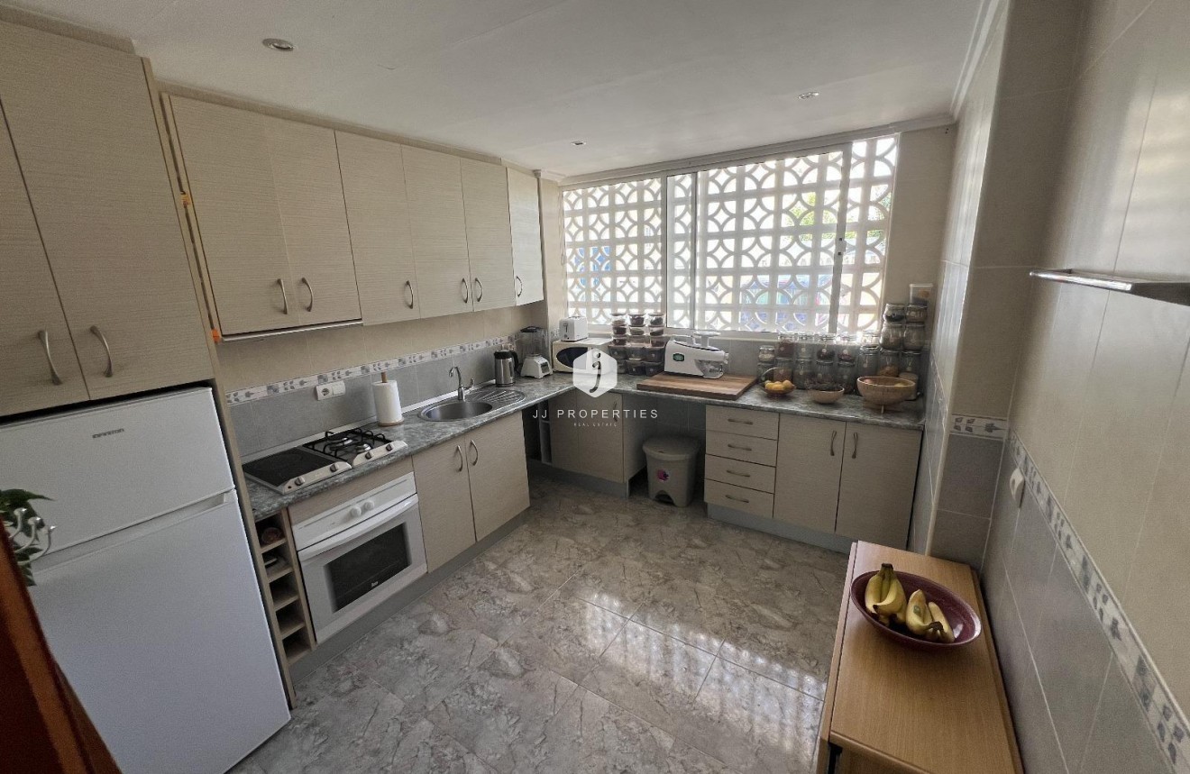 Segunda mano - Chalet -
Torrevieja - La Siesta - El Salado - Torreta