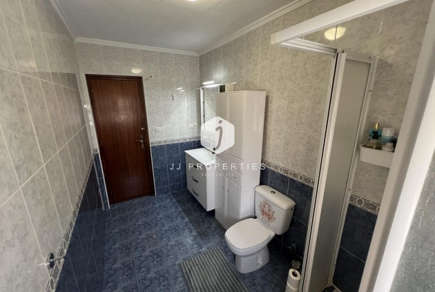 Segunda mano - Chalet -
Torrevieja - La Siesta - El Salado - Torreta