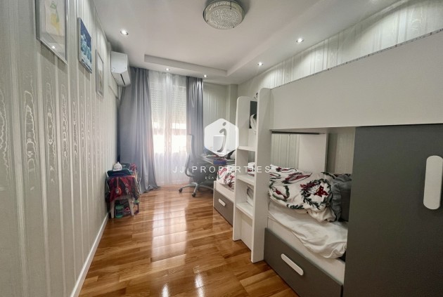 Segunda mano - Apartamento / piso -
Torrevieja - Costa Blanca