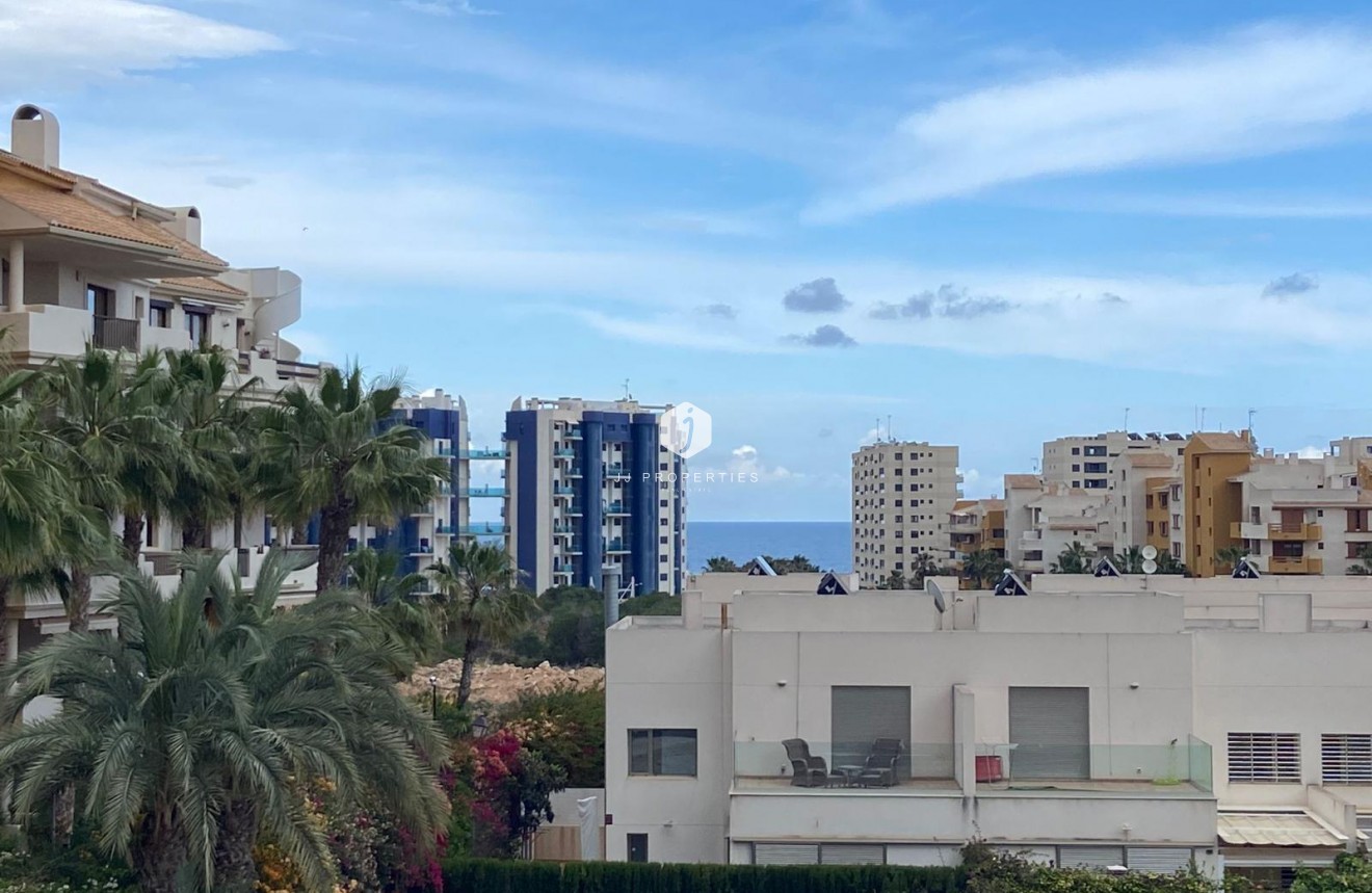 Segunda mano - Chalet -
Orihuela Costa - Punta Prima