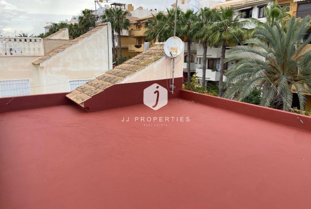 Segunda mano - Chalet -
Orihuela Costa - Punta Prima