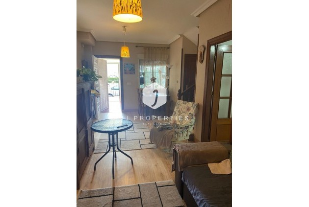 Segunda mano - Chalet -
Orihuela Costa - Punta Prima