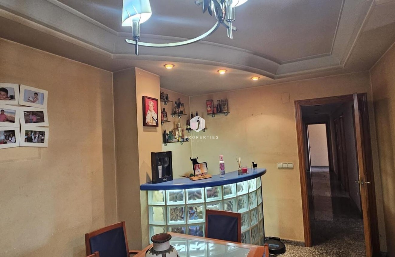 D'occasion - Attique -
Torrevieja - CENTRE