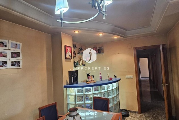 D'occasion - Attique -
Torrevieja - CENTRE