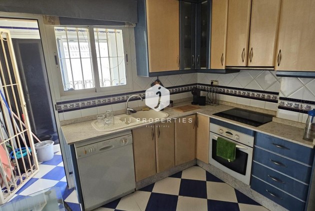 D'occasion - Attique -
Torrevieja - CENTRE