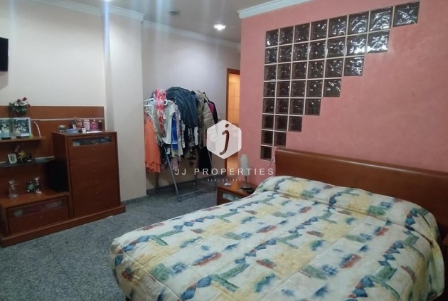 D'occasion - Attique -
Torrevieja - CENTRE