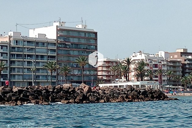 D'occasion - Attique -
Torrevieja - CENTRE