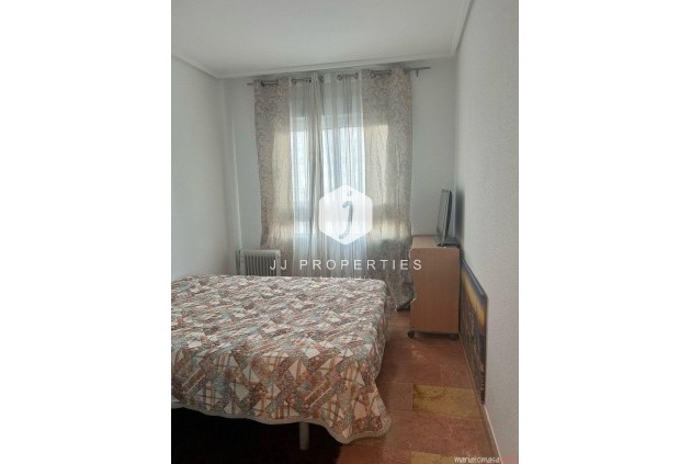 Z drugiej ręki - Daszek -
Torrevieja - Torreblanca