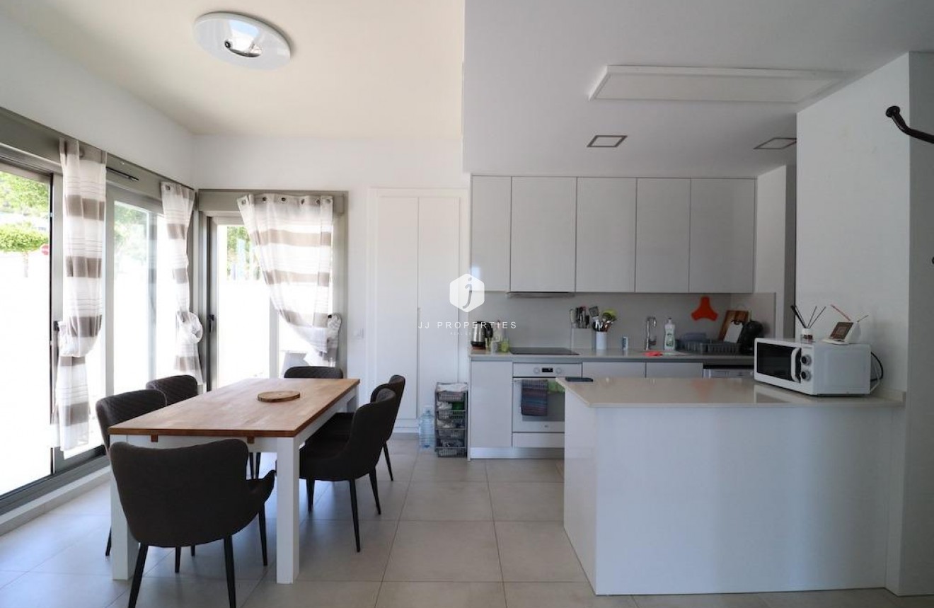 Segunda mano - Villa -
San Miguel de Salinas - Inland