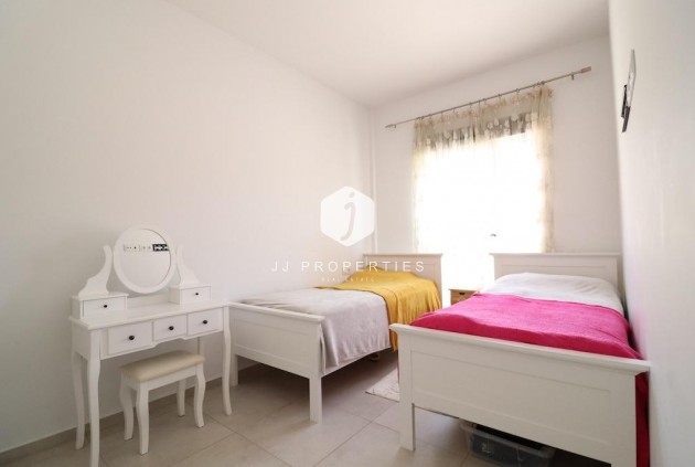 Segunda mano - Villa -
San Miguel de Salinas - Inland