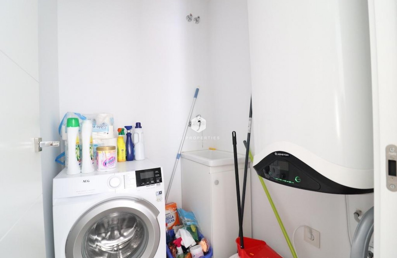 Segunda mano - Villa -
San Miguel de Salinas - Inland