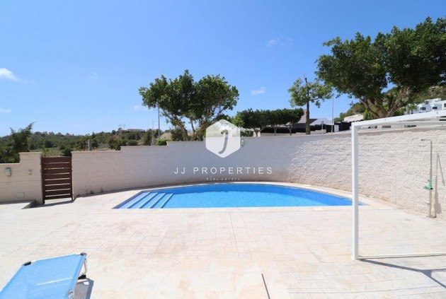 Segunda mano - Villa -
San Miguel de Salinas - Inland