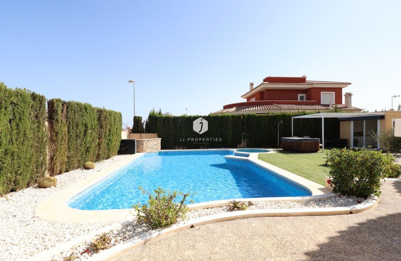 D'occasion - Villa -
Ciudad Quesada - Costa Blanca