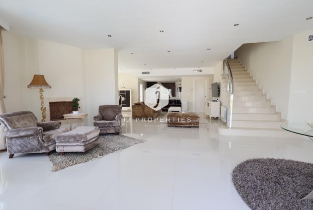 D'occasion - Villa -
Ciudad Quesada - Costa Blanca