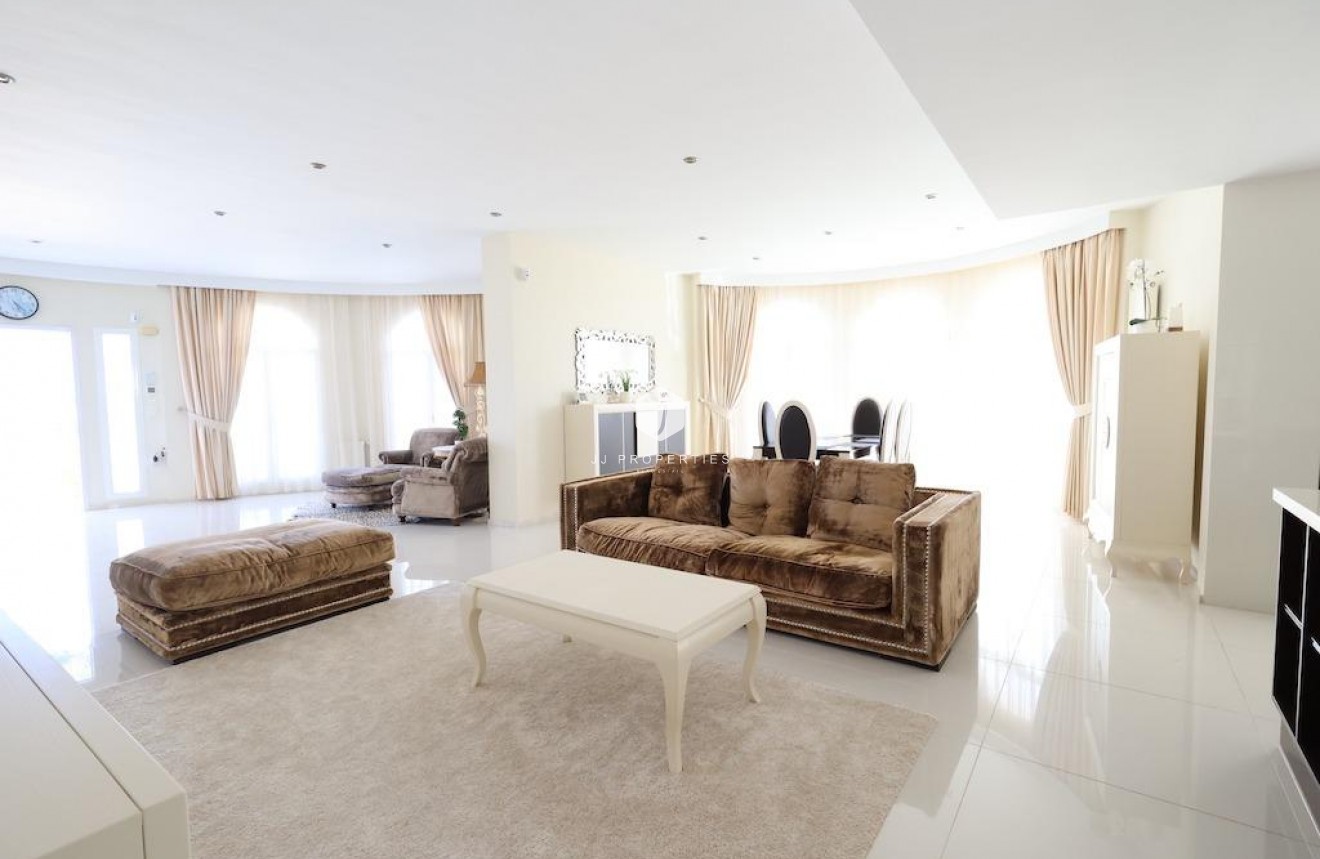 D'occasion - Villa -
Ciudad Quesada - Costa Blanca