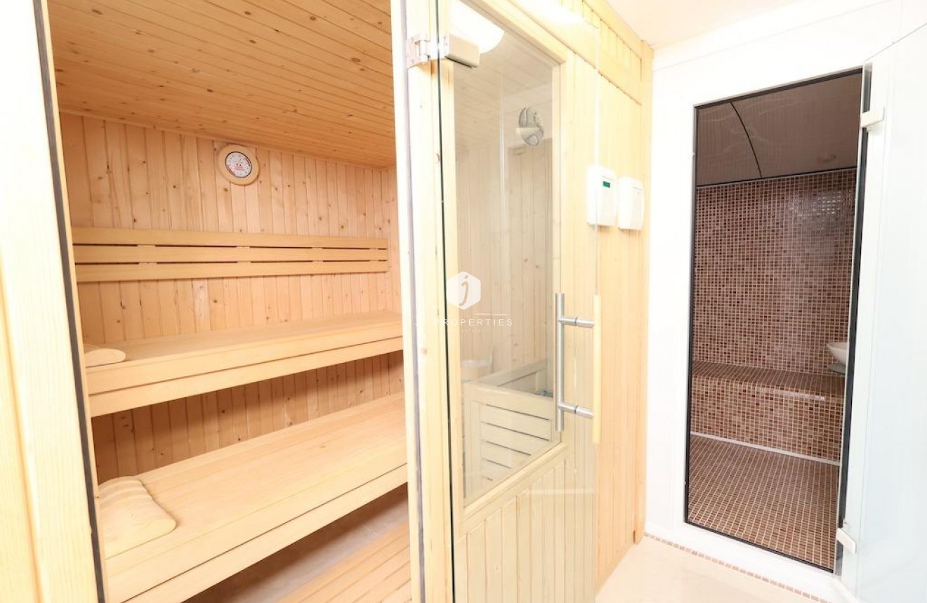 D'occasion - Villa -
Ciudad Quesada - Costa Blanca