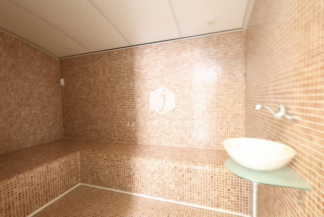 D'occasion - Villa -
Ciudad Quesada - Costa Blanca