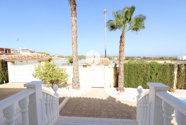D'occasion - Villa -
Ciudad Quesada - Costa Blanca