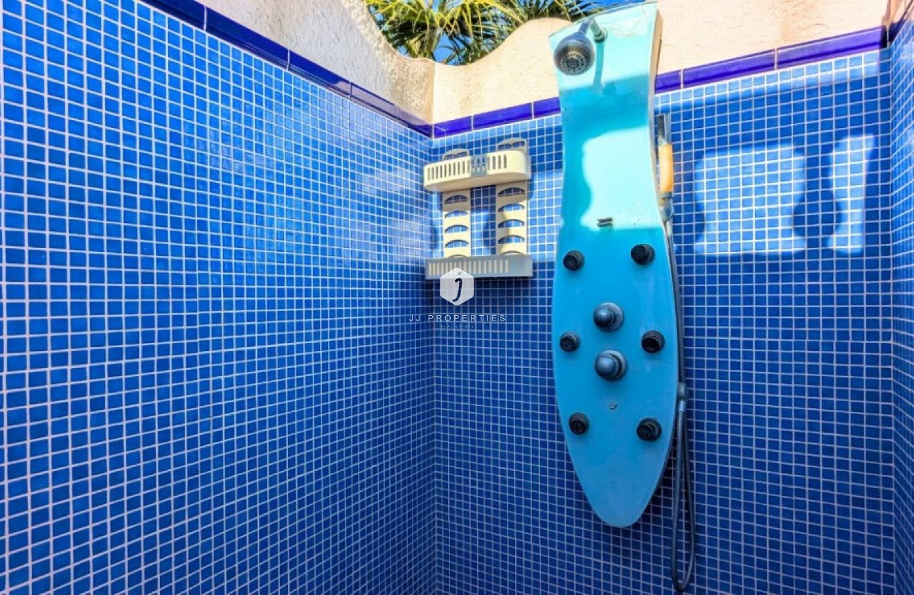 Segunda mano - Villa -
Ciudad Quesada - Costa Blanca